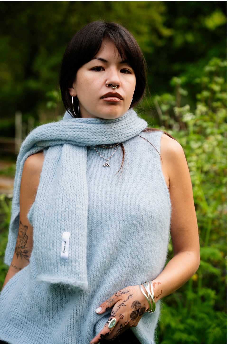 UISCE • SLEEVELESS • KNIT TOP