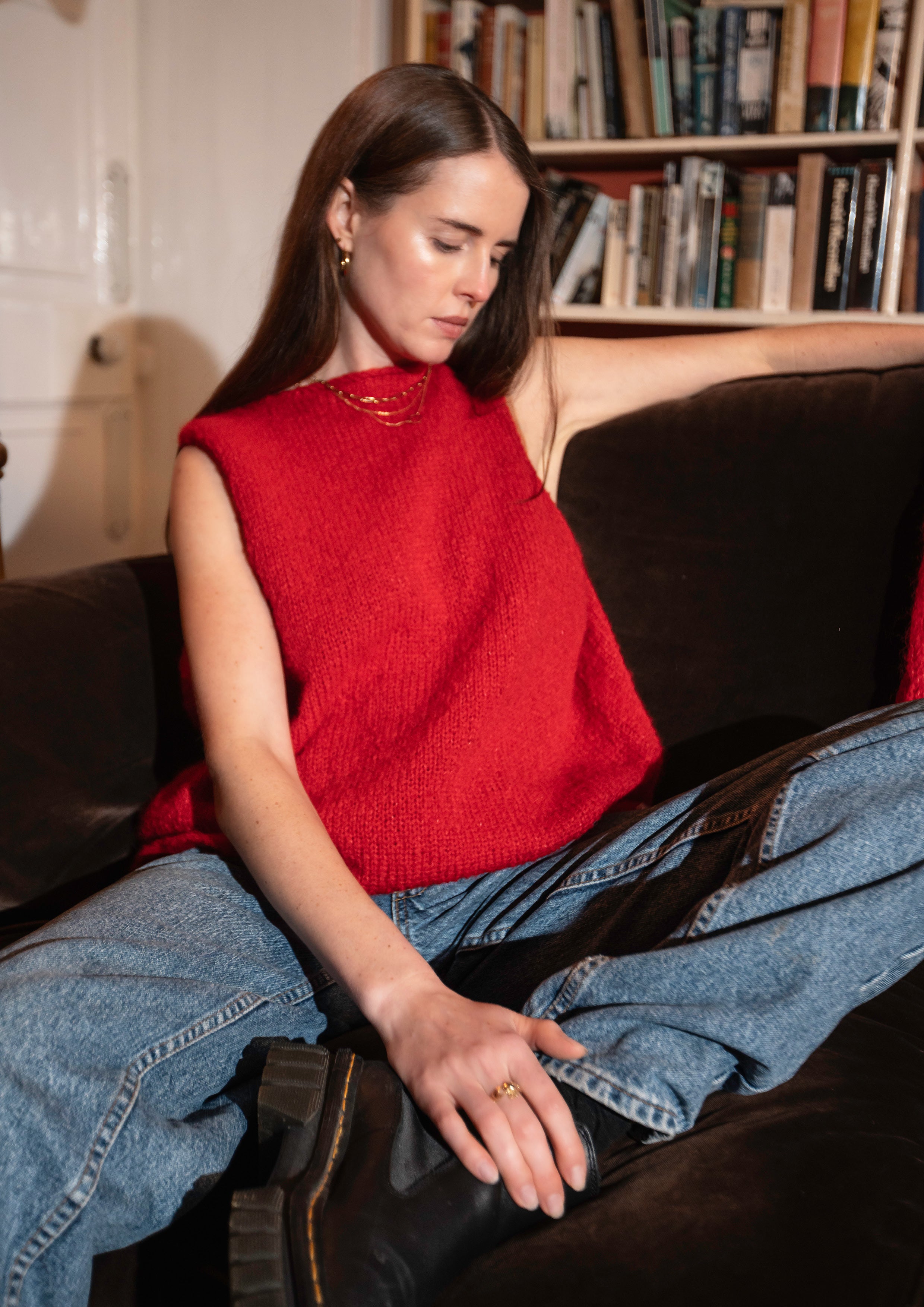 CHILLI • SLEEVELESS • KNIT TOP