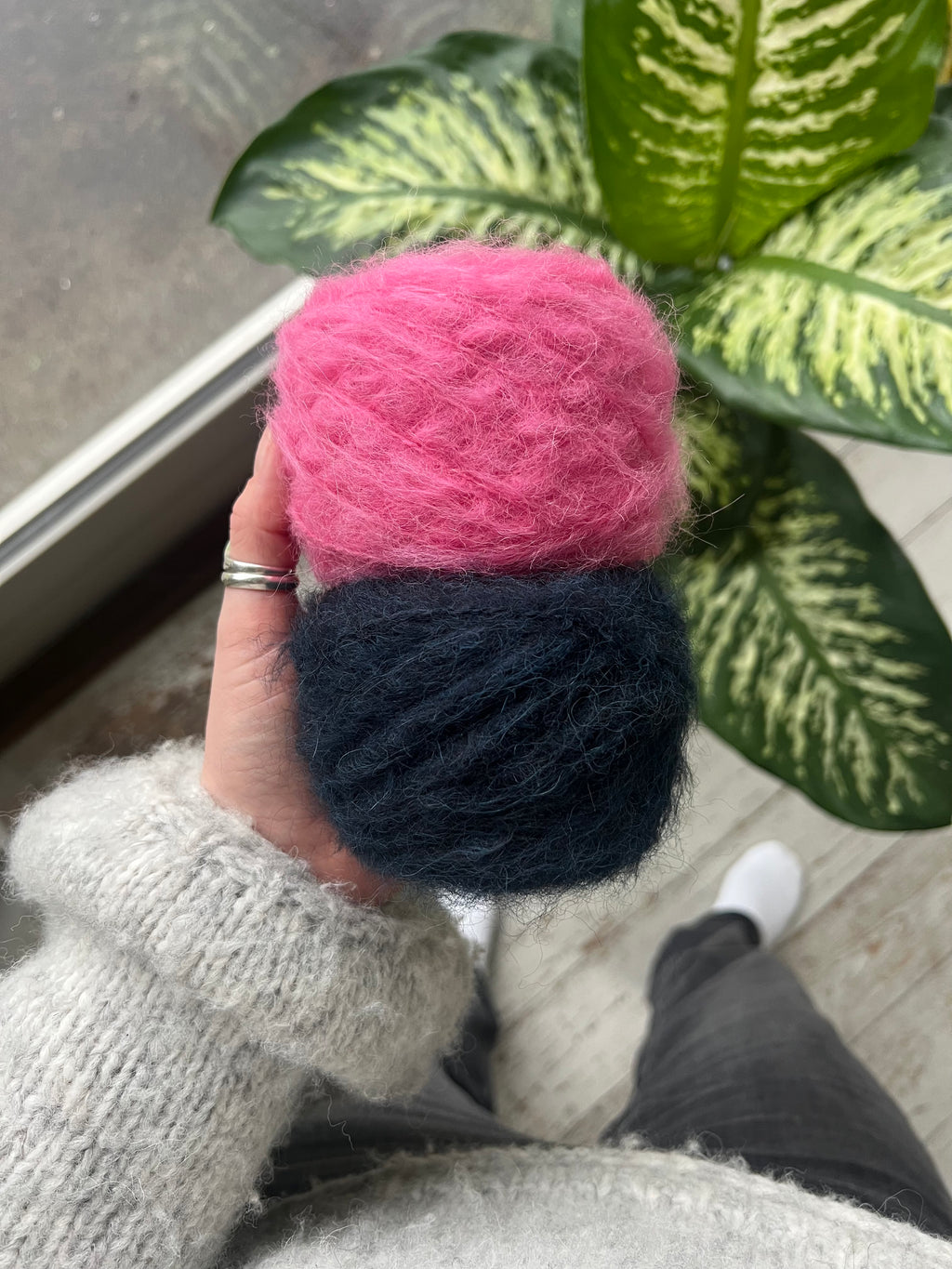 OÍCHE X FLAMINGO  •  SCARF