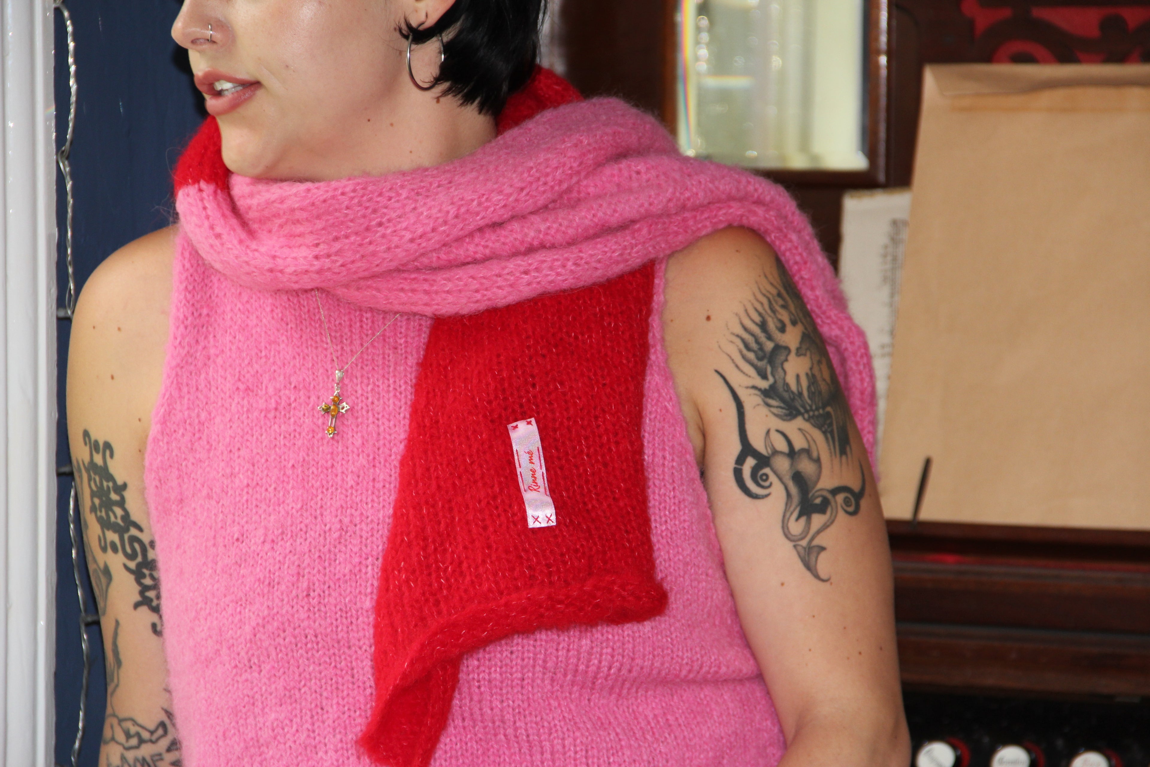 FLAMINGO • SLEEVELESS • KNIT TOP