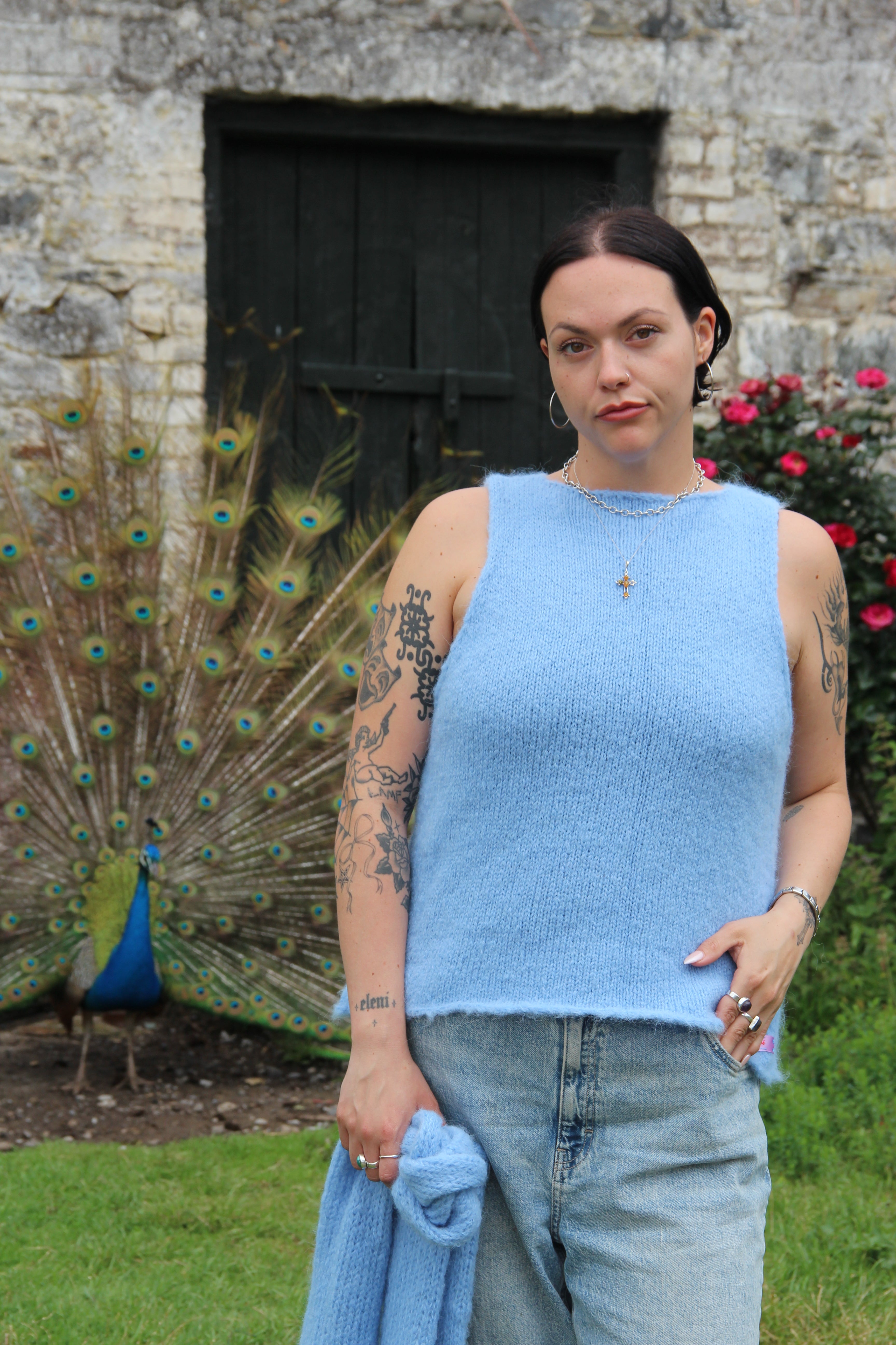 AQUA • SLEEVELESS • KNIT TOP