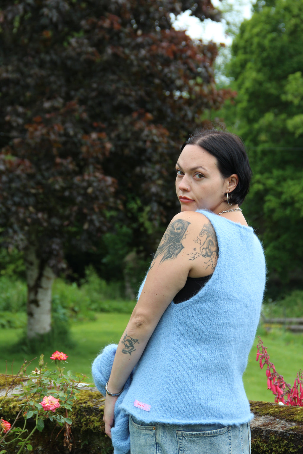 AQUA • SLEEVELESS • KNIT TOP